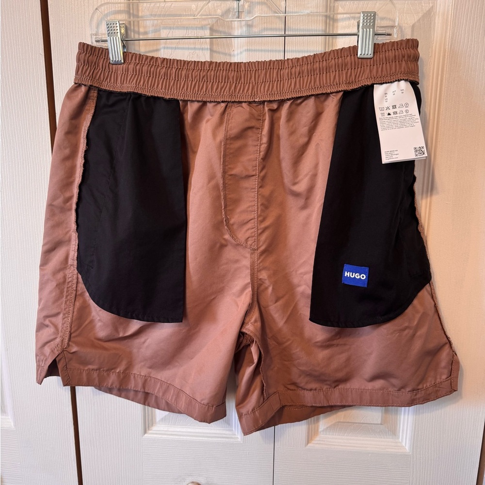 HUGO Boss Mens Brown Shorts Drawstring Size Medium Elastic Waist , small flaw - Picture 7 of 12